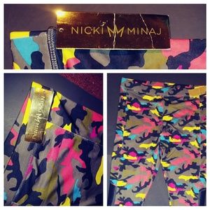 NIKKI MINAJ 💜XL💜 Camo Work Out Leggings w/ Mesh